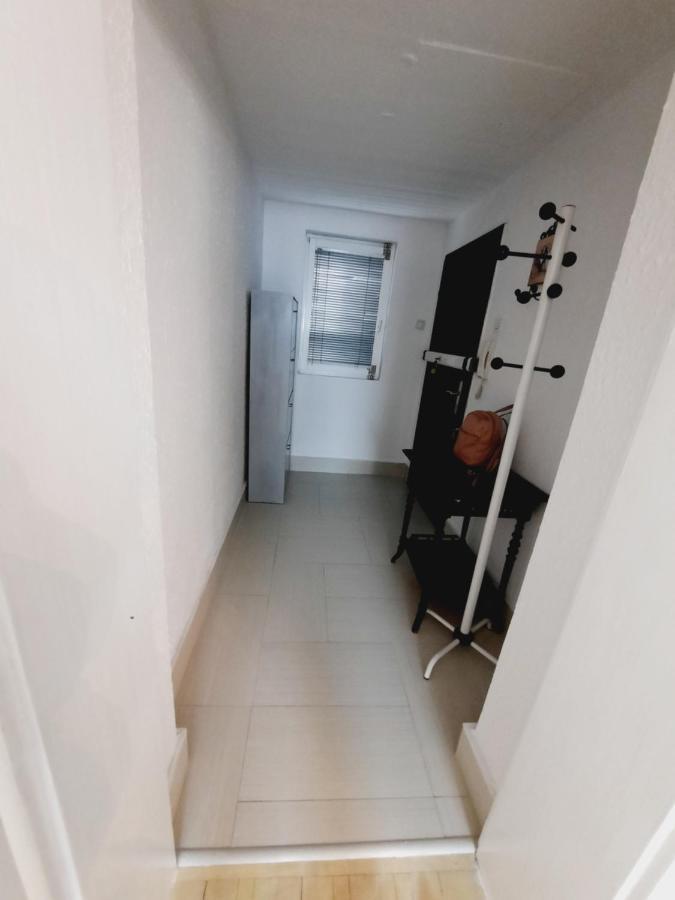 Deki & Kolet Appartement Belgrado Buitenkant foto