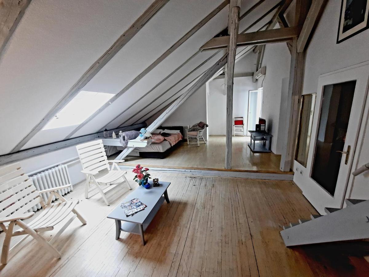 Deki & Kolet Appartement Belgrado Buitenkant foto